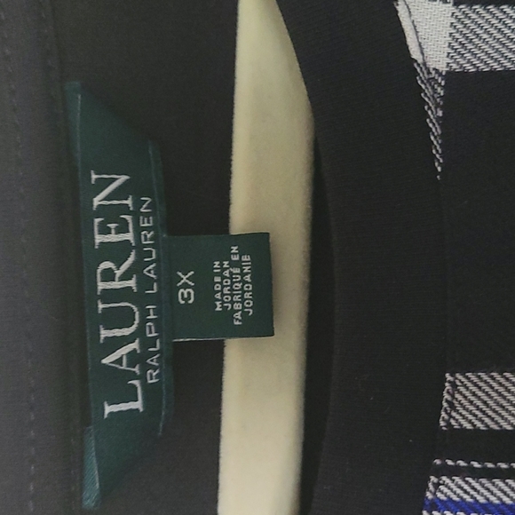 Lauren size 3X plaid short sleeved top. - Picture 3 of 3